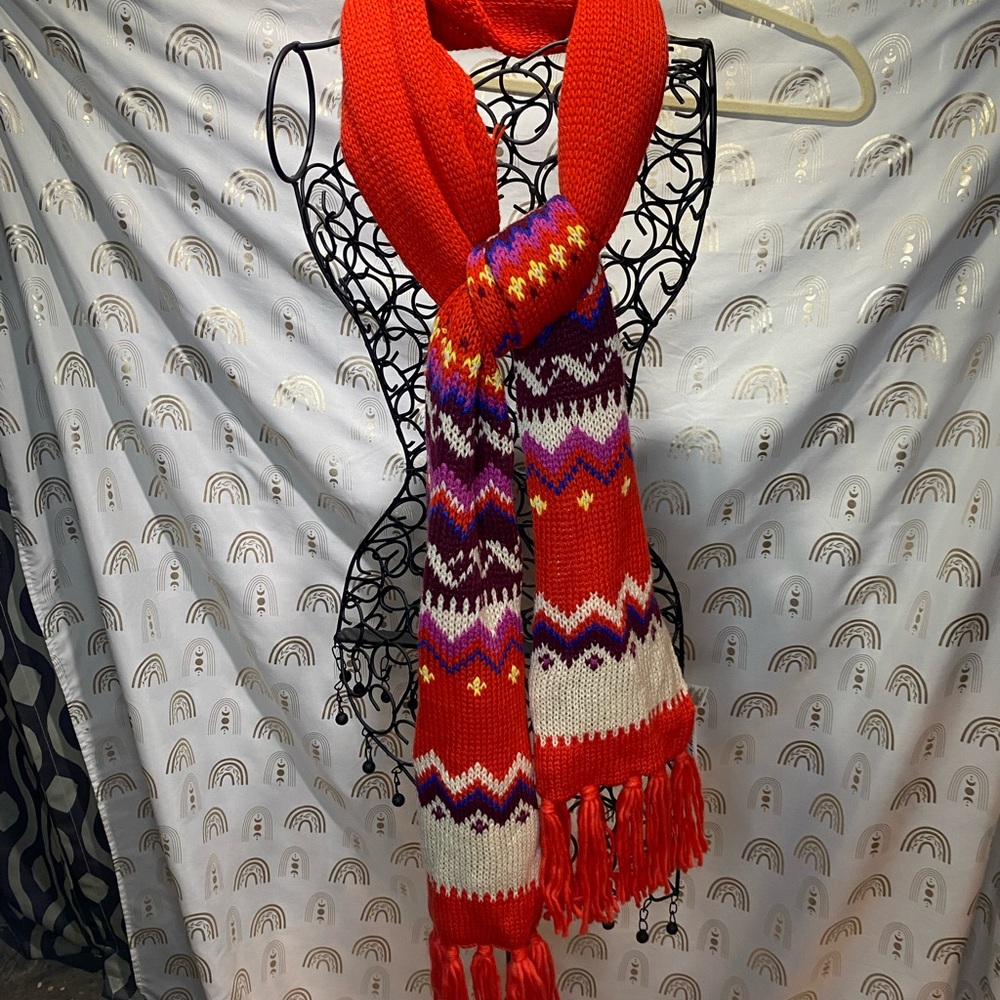 Old Navy Red and Purple Zigzag Scarf